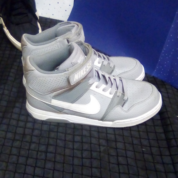 Youth nike sb - Picture 2 of 4